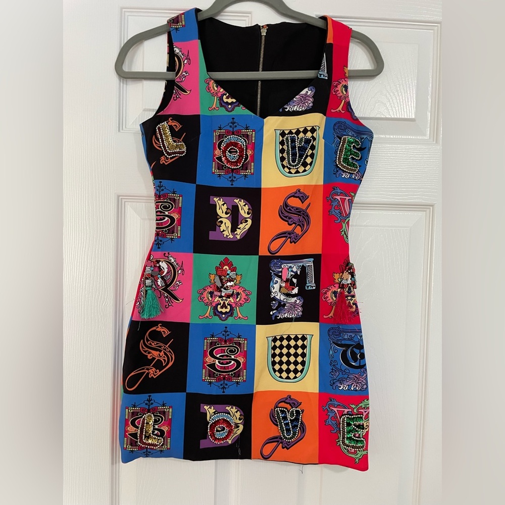 Women’s dress